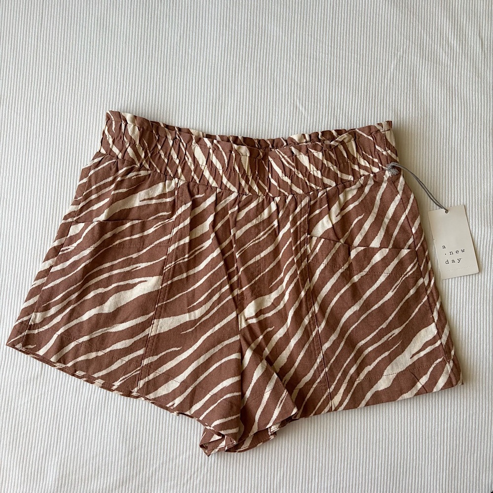Brown Zebra Print Linen Blend Shorts | A New Day | Flowy Pull On